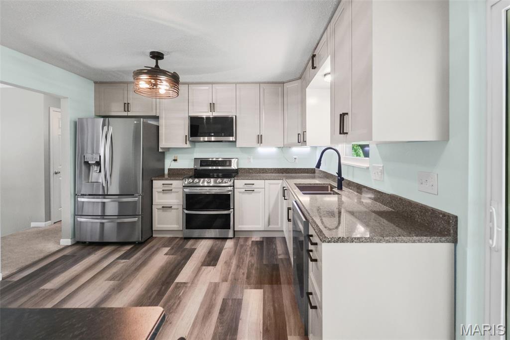 Iron Mountain Lake Add 01 - Residential