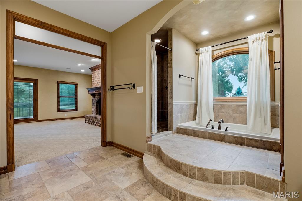 Ridgecreek Estate - Residential