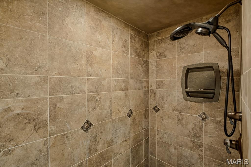 Ridgecreek Estate - Residential