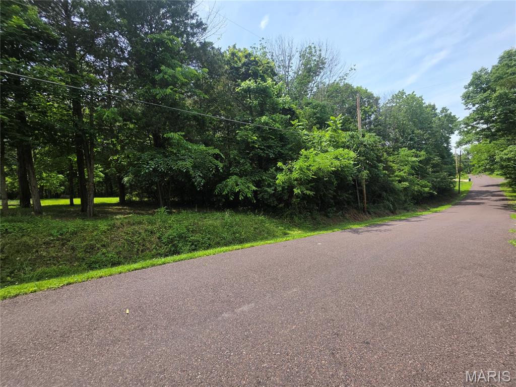 Lake Tishomingo - Land