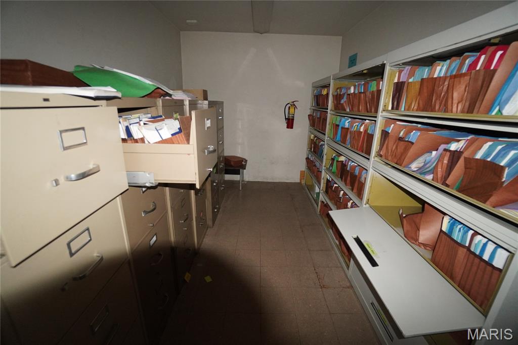 Granite City - Commercial Sale