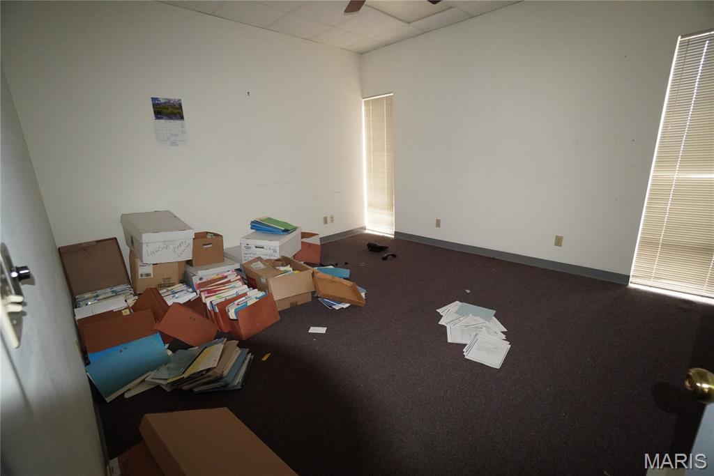 Granite City - Commercial Sale