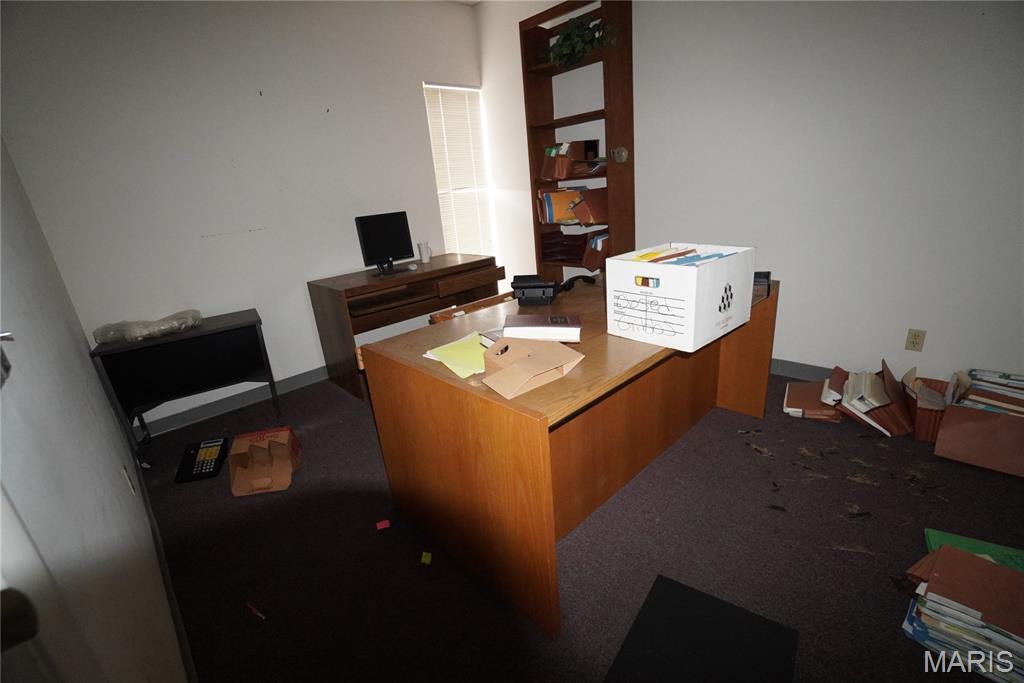 Granite City - Commercial Sale