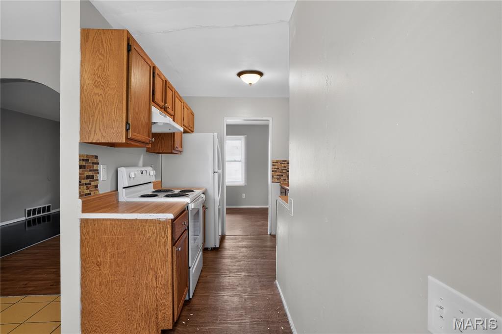 Hathaway Manor 19 - Residential