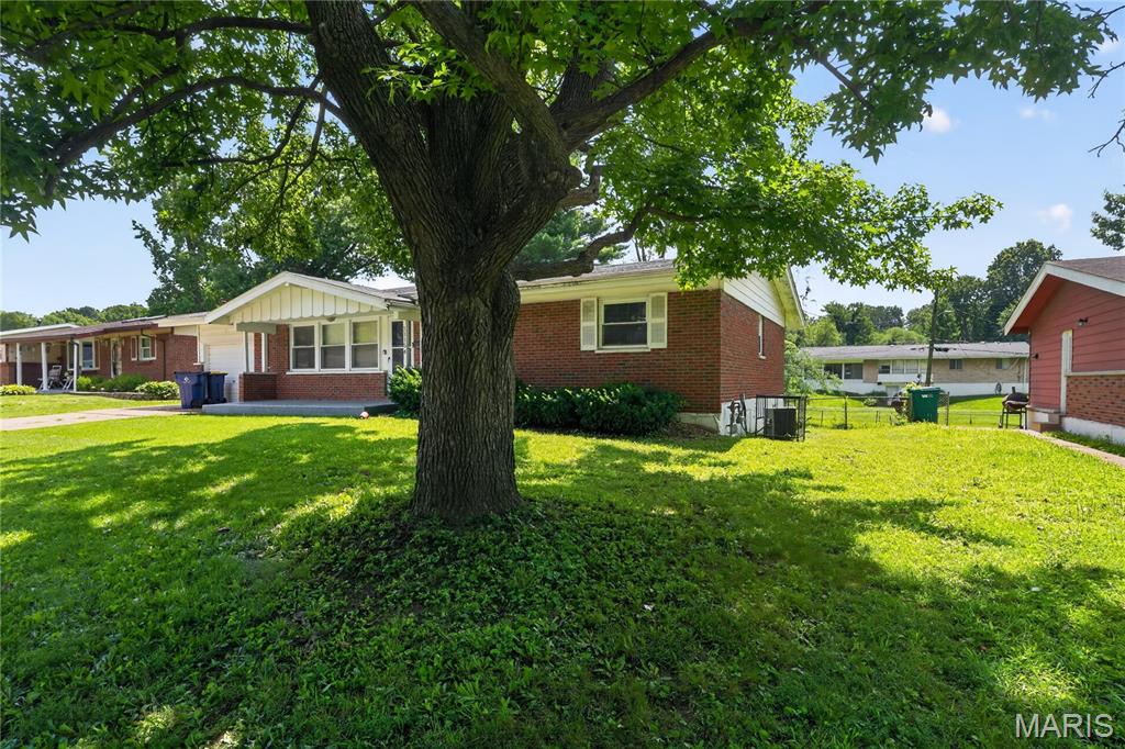 Hathaway Manor 19 - Residential