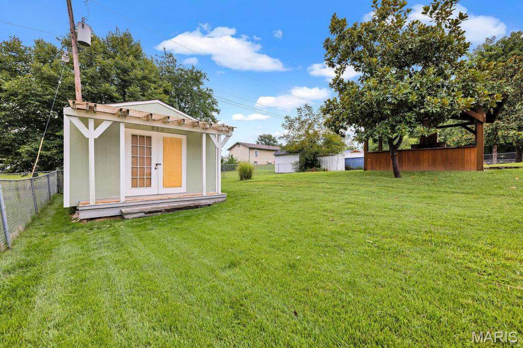 Trojan Lake - Residential