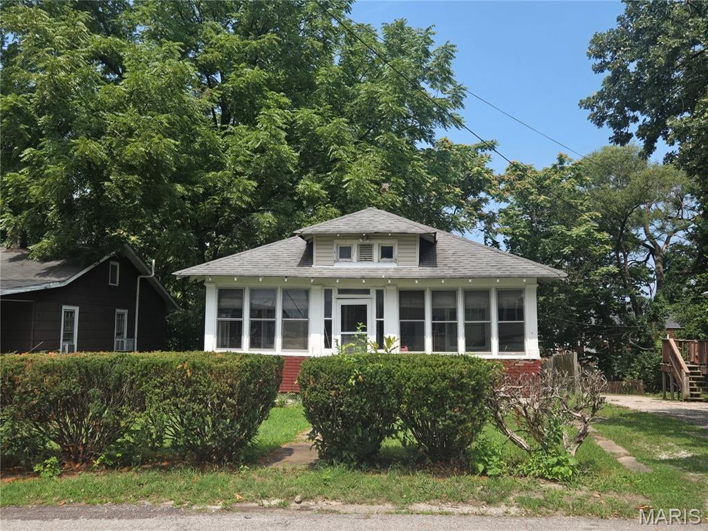 Great Milton location. This is a fixer upper and sold as is where is. Seller to make no repairs. Most of the original woodwork is still in good shape and intact. Hardwood Floors.