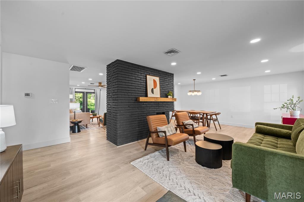 Warson Pines - Residential