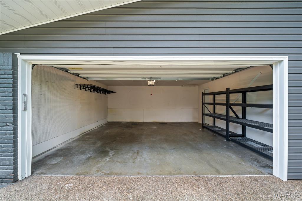 Warson Pines - Residential