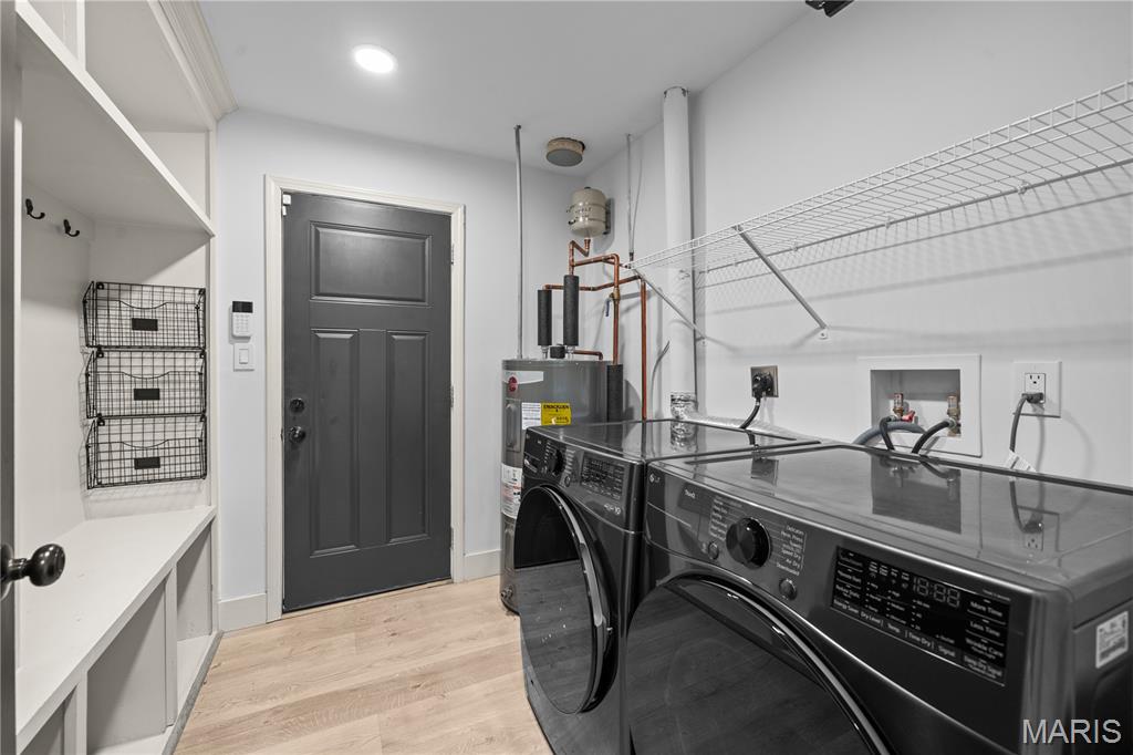 Warson Pines - Residential