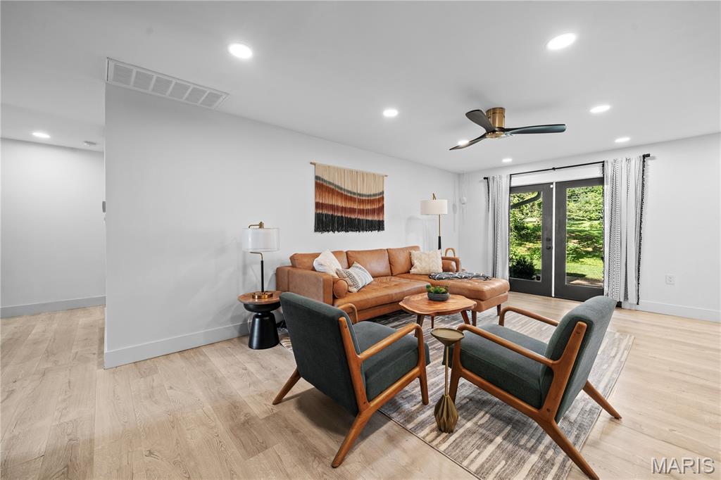 Warson Pines - Residential