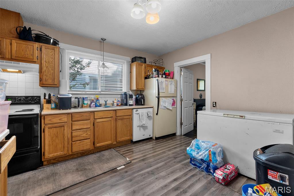Range F - Residential
