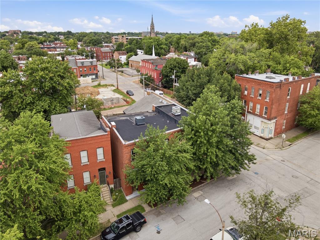 Pestalozzi Lofts Condos - Residential