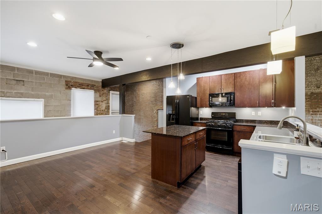 Pestalozzi Lofts Condos - Residential