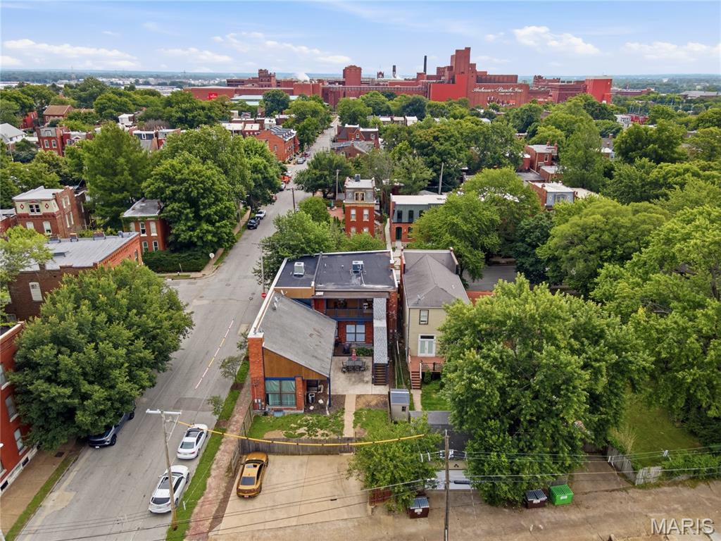 Pestalozzi Lofts Condos - Residential