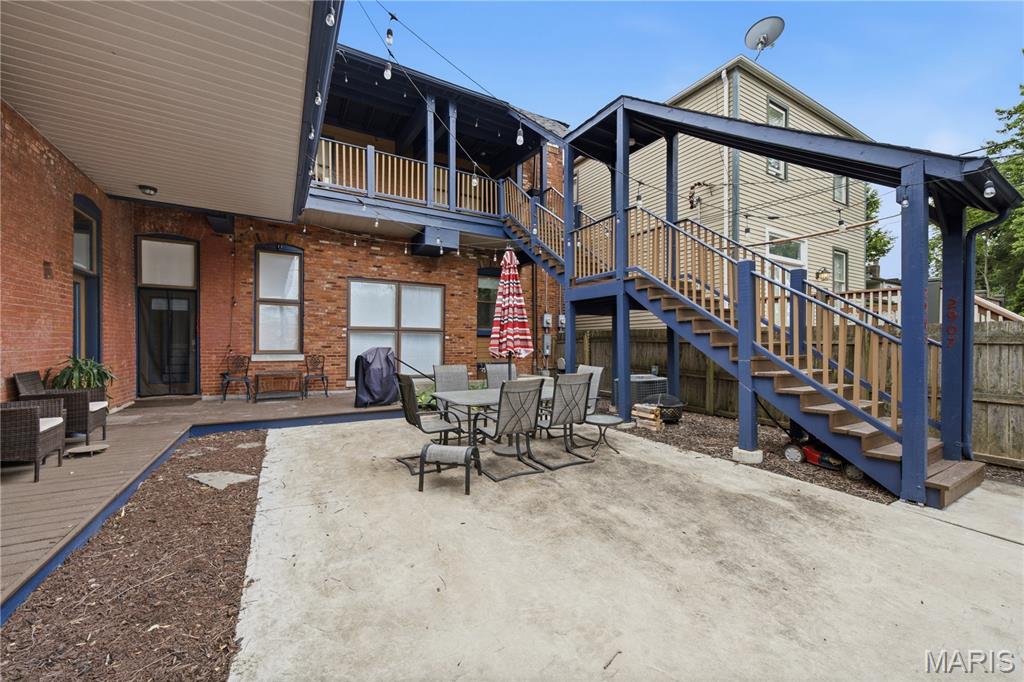 Pestalozzi Lofts Condos - Residential