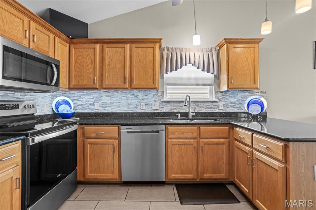 Mayfield Farms Estates 2 - Residential