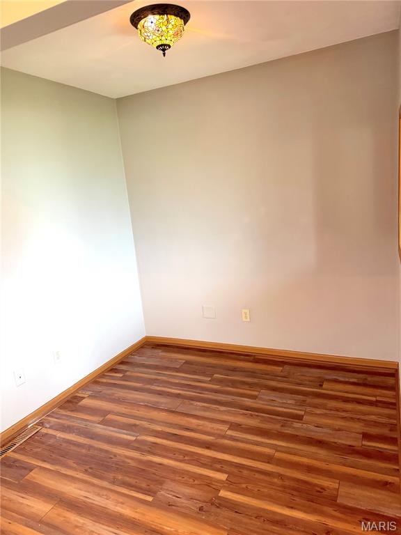 NOT IN A SUBDIVISION - Residential Lease