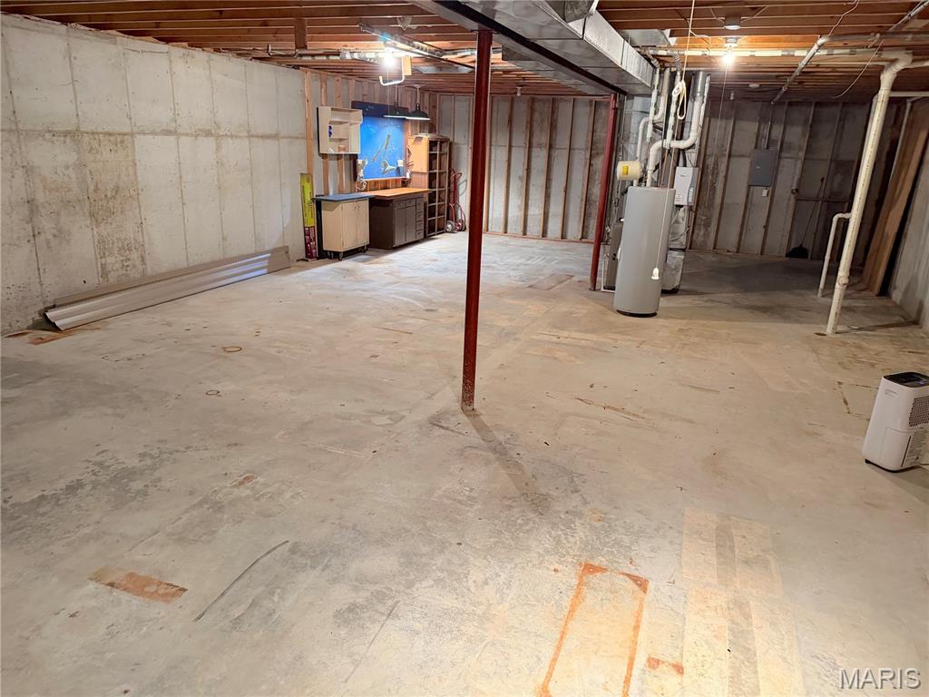 NOT IN A SUBDIVISION - Residential Lease