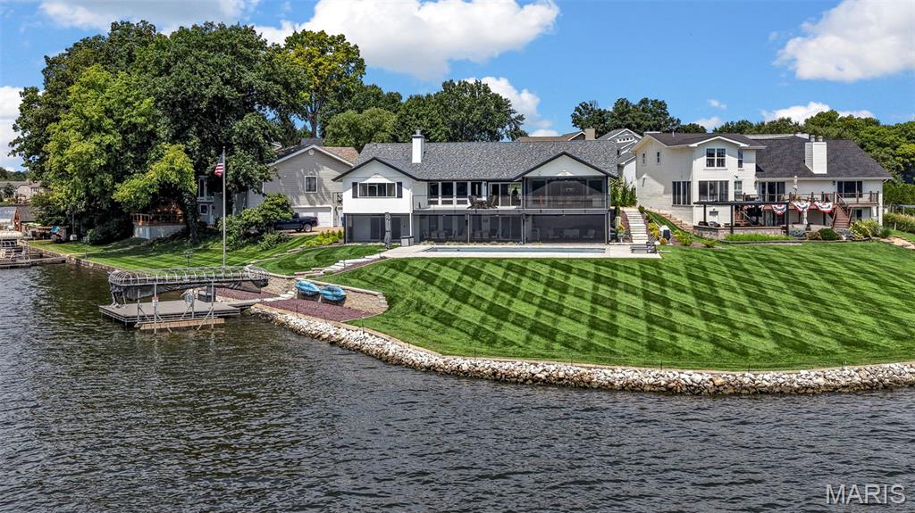 Harbor Pt Estate - Residential