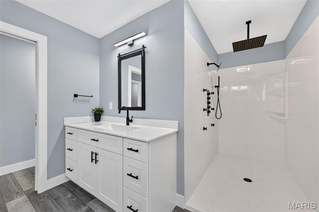Harbor Pt Estate - Residential