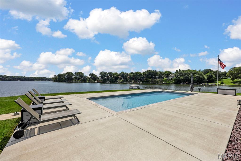 Harbor Pt Estate - Residential