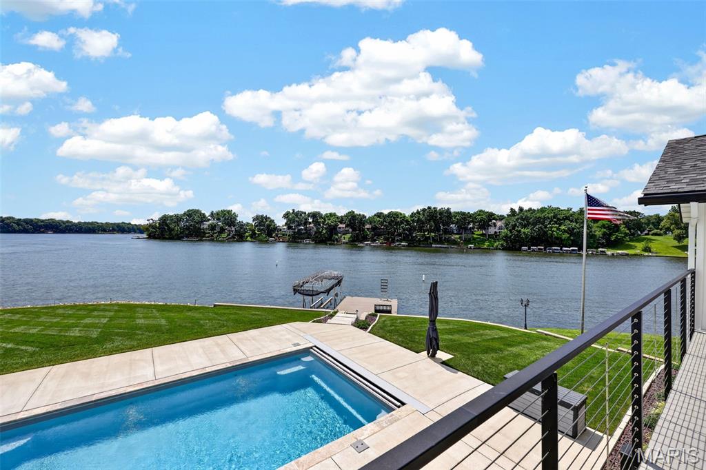 Harbor Pt Estate - Residential