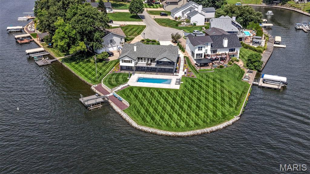 Harbor Pt Estate - Residential