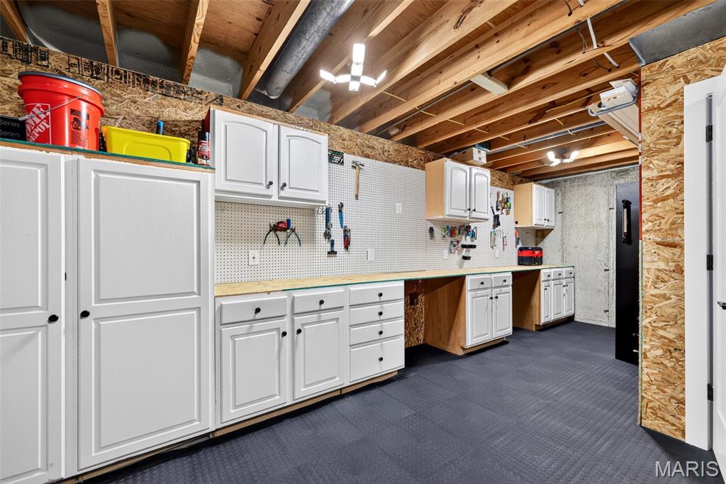 Harbor Pt Estate - Residential