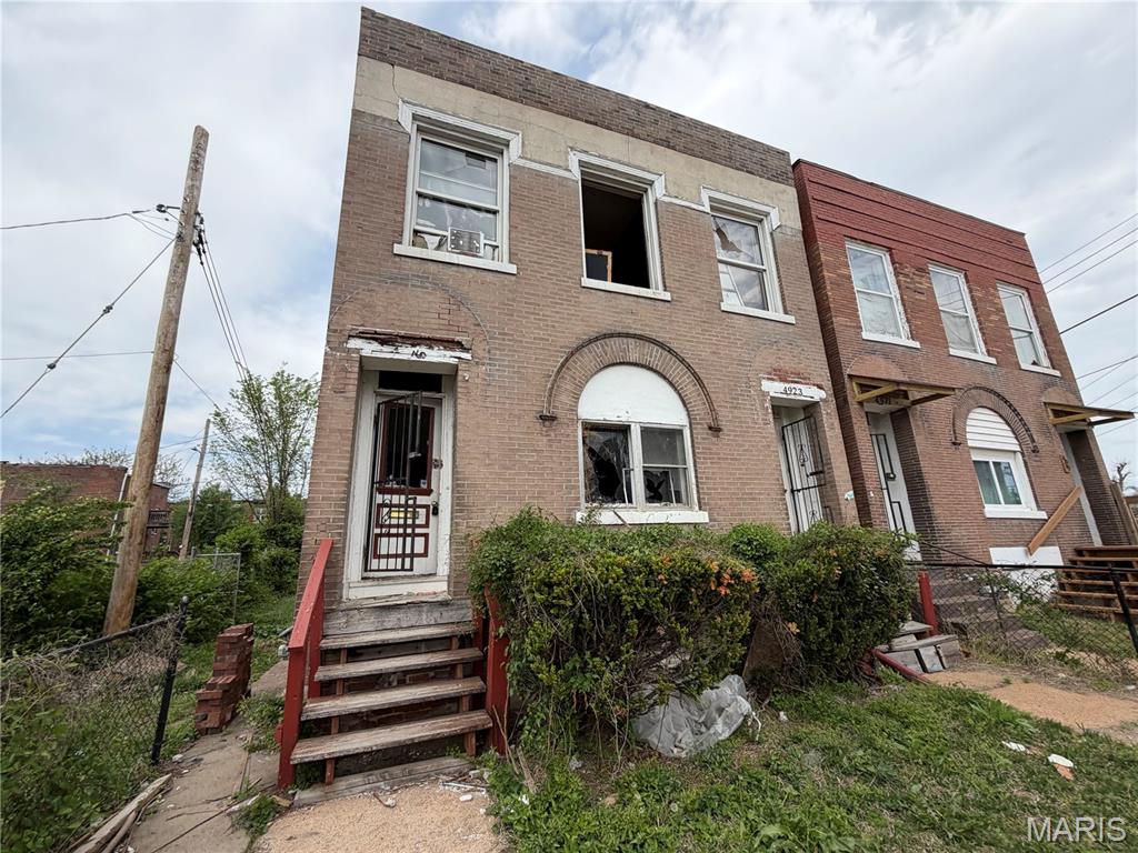 ******Investors*****
Get a multifamily to renovate with seller finance terms.
No Bank Qualifying • No Credit Check • Easy Approval

 Tired of getting turned down by banks? This investment property offers a rare opportunity to buy directly from the owner with flexible financing options while you bring this back to life. Great passive income potential whether you gut it and restore the building or tear it down and build in it's place. 

? No Bank Qualifying
? No Credit Check
? Owner Will Be the Bank
? Flexible Terms Available
? Fast & Simple Process

Whether you're self-employed, rebuilding credit, or just want an easier path to homeownership, this could be the opportunity you've been waiting for.

Low down payment options
Fixed monthly payments
Quick closing
