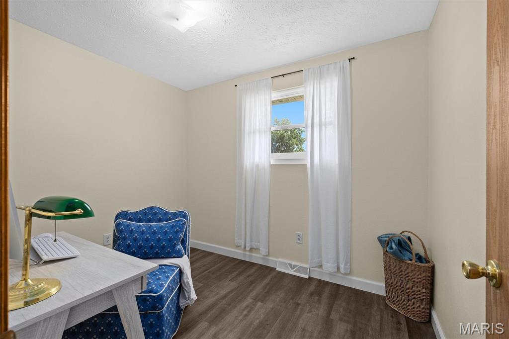 Wick-Mor Place - Residential