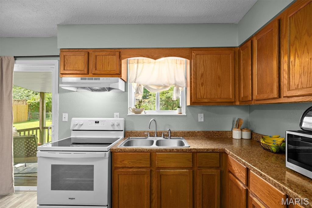 Wick-Mor Place - Residential