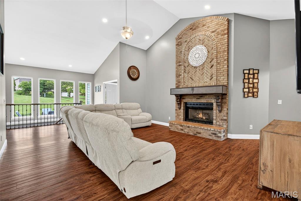 Locksley Manor #1 - Residential