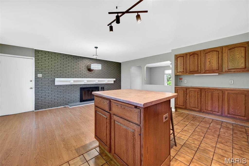Oak Crest - Residential