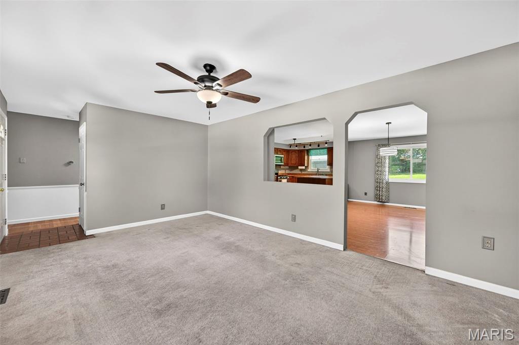Oak Crest - Residential