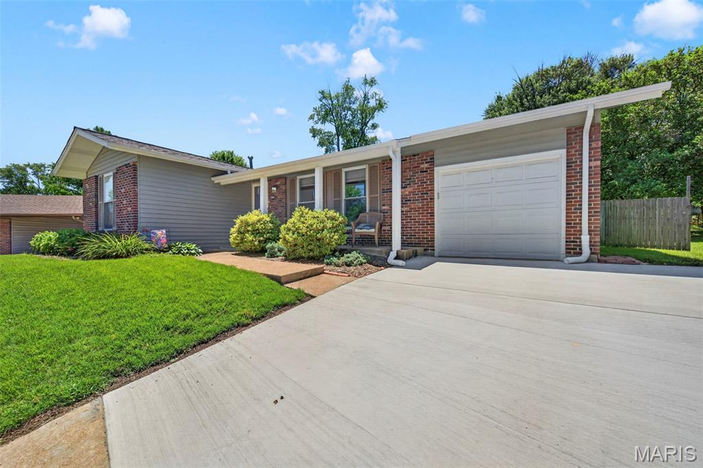 Oak Crest - Residential