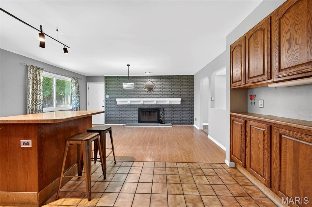 Oak Crest - Residential