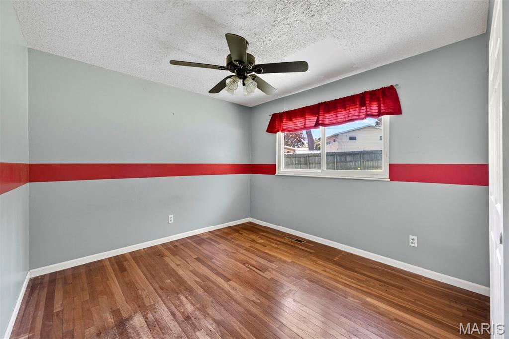 Oak Crest - Residential