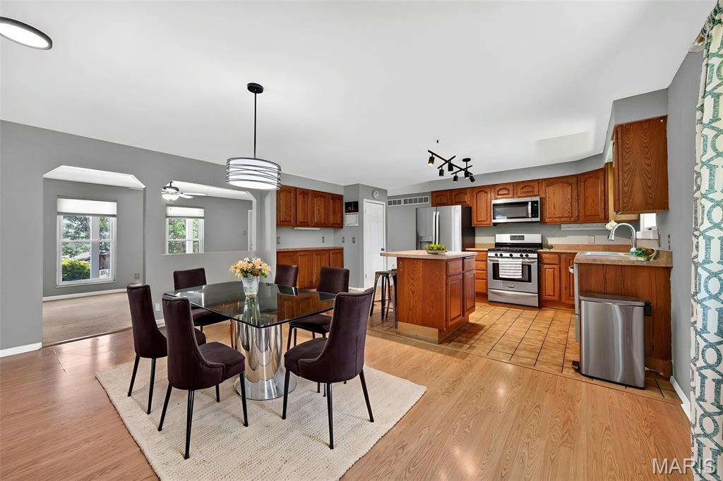 Oak Crest - Residential