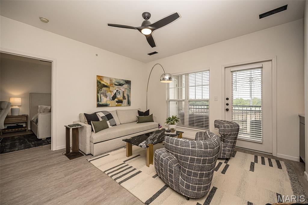 Hanley Station Condo First - Residential