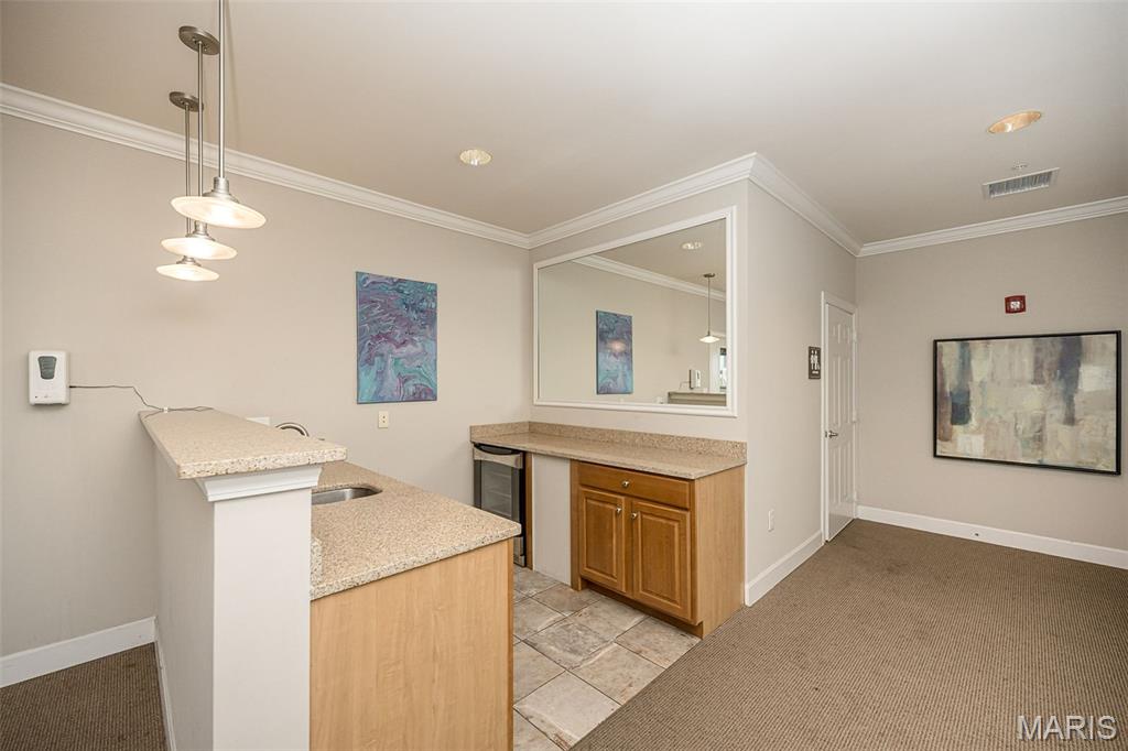 Hanley Station Condo First - Residential