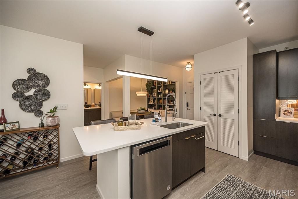 Hanley Station Condo First - Residential
