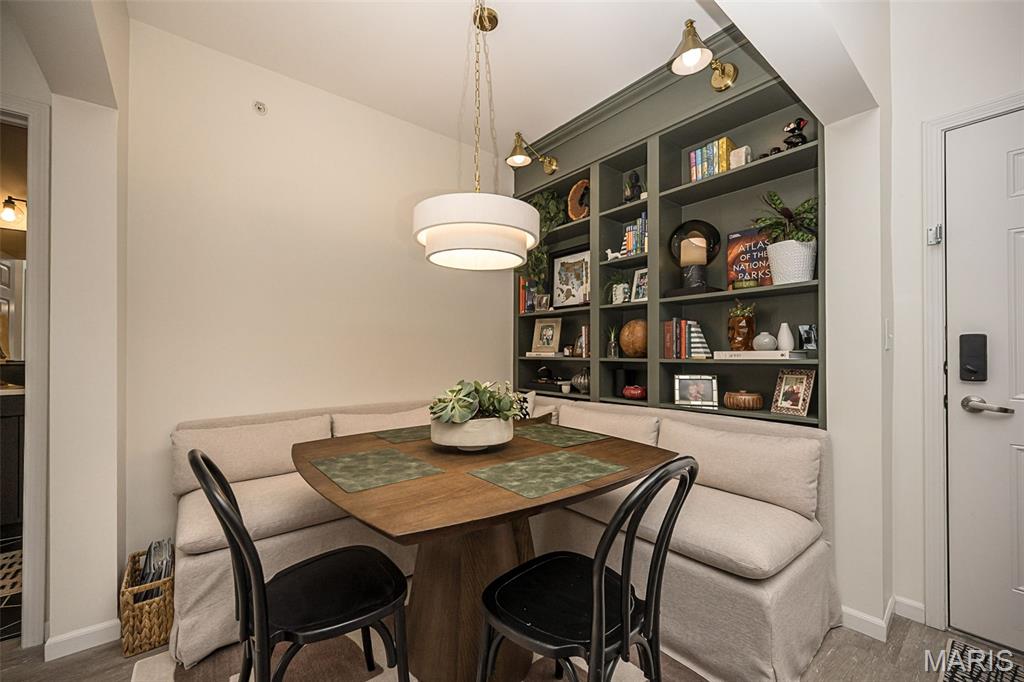 Hanley Station Condo First - Residential