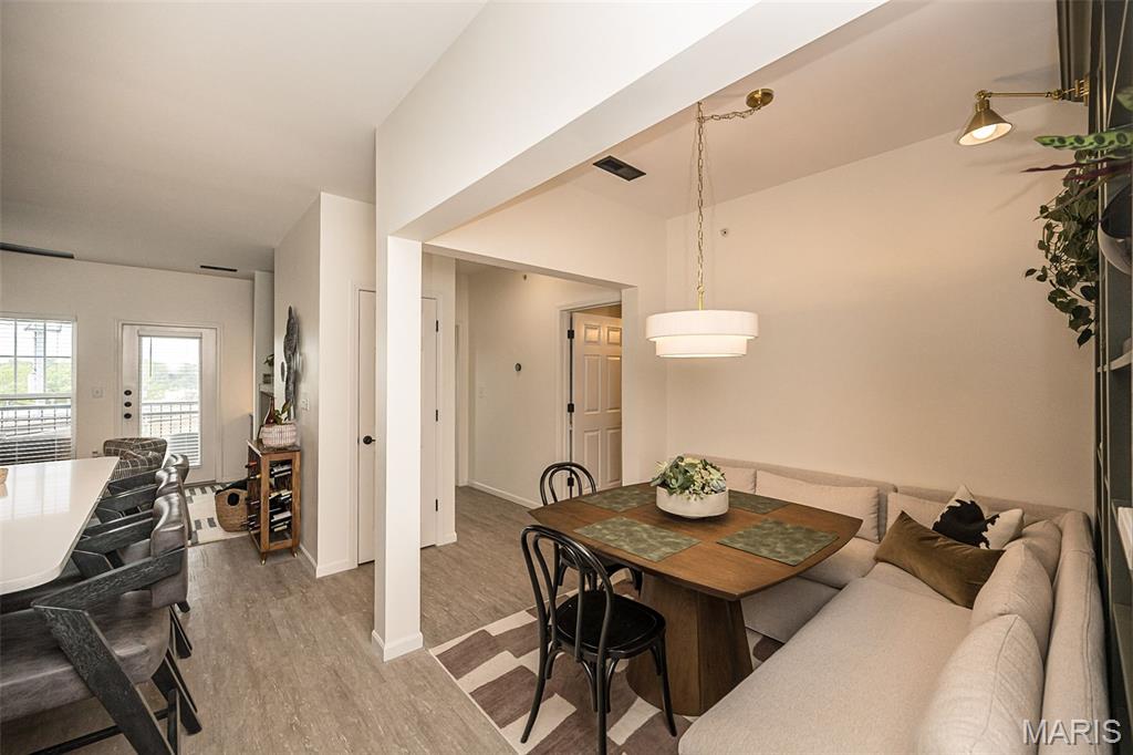 Hanley Station Condo First - Residential