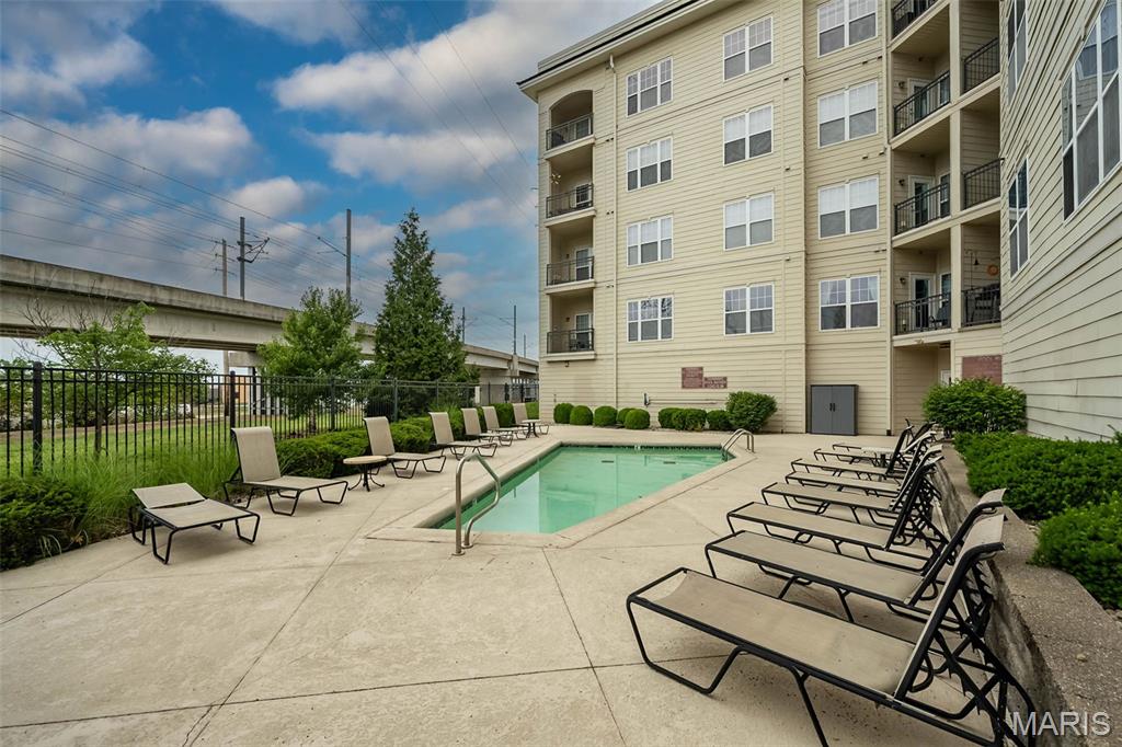 Hanley Station Condo First - Residential