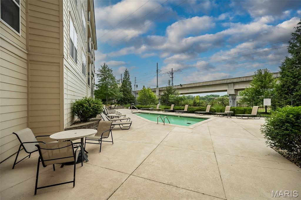 Hanley Station Condo First - Residential
