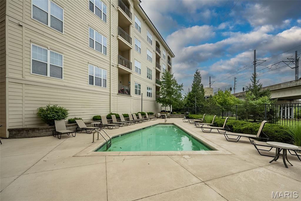 Hanley Station Condo First - Residential