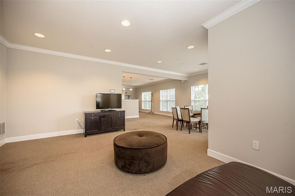 Hanley Station Condo First - Residential