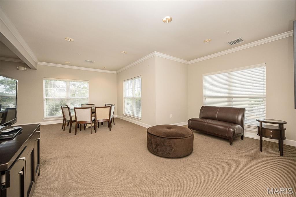 Hanley Station Condo First - Residential