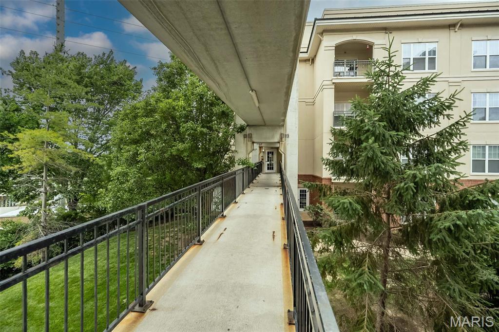 Hanley Station Condo First - Residential